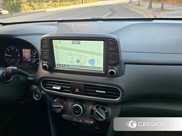 Hyundai Kona 2018 Белый из Кореи, фото 5