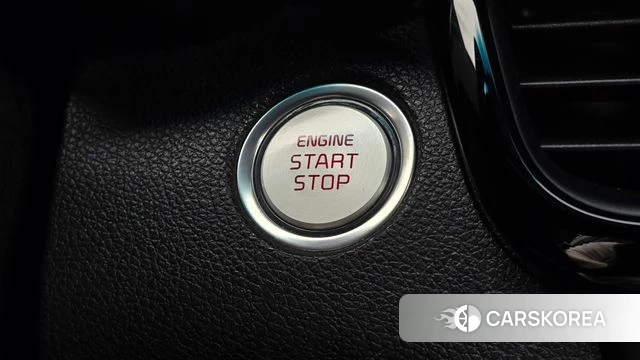 Kia The New K5 2nd generation 2019 Белый из Кореи, фото 5