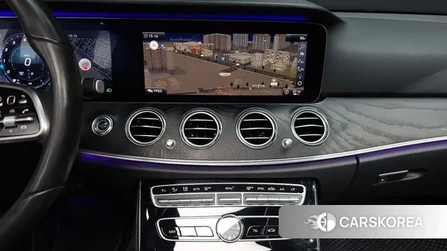 Mercedes-Benz E-Class W213 2019 Черный из Кореи, фото 5