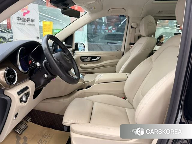 Mercedes-Benz V-class 2024 Черный из Китая, фото 5