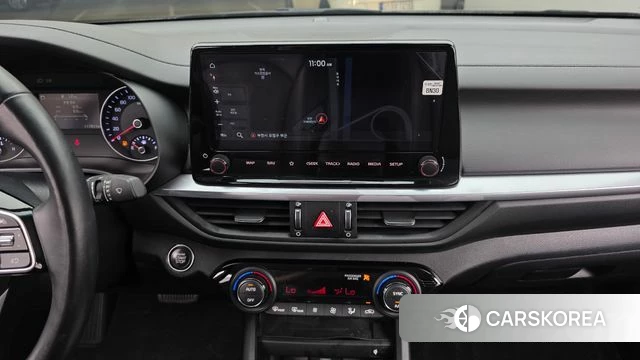 Kia The New K3 2nd generation 2022 Белый из Кореи, фото 5