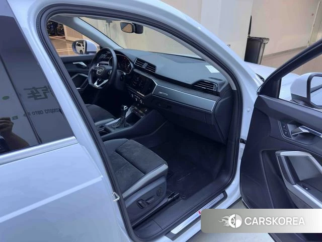 Audi Q3 2022 Белый из Китая, фото 5