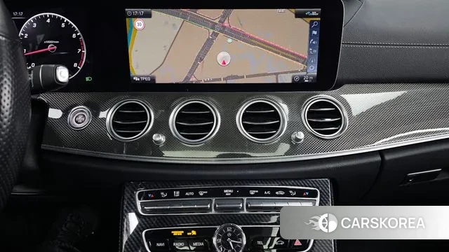 Mercedes-Benz E-Class W213 2020 Черный из Кореи, фото 5