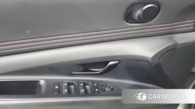 Hyundai The New Avante (CN7) 2024 Серый из Кореи, фото 5