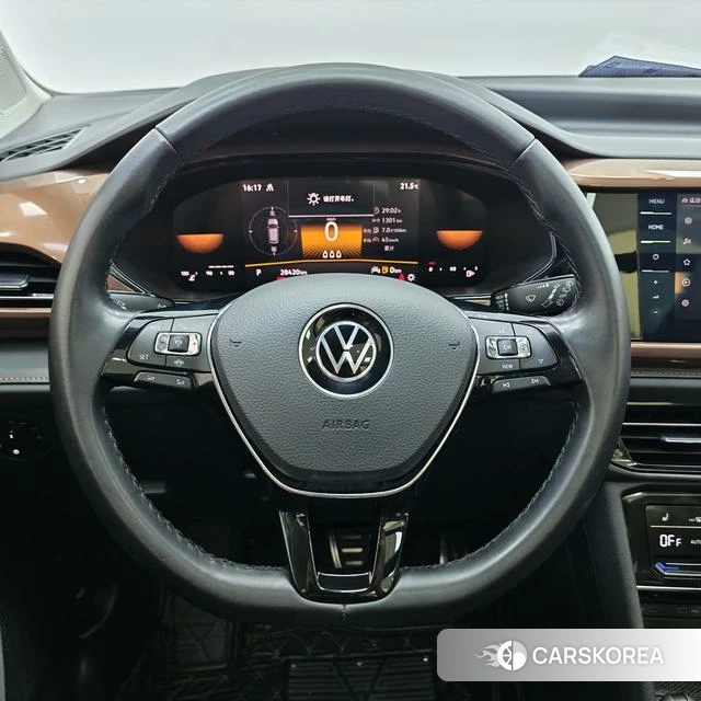 Volkswagen Tuyue 2023 Белый из Китая, фото 5