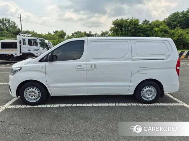 Hyundai The New Grand Starex 2019 Белый из Кореи, фото 5