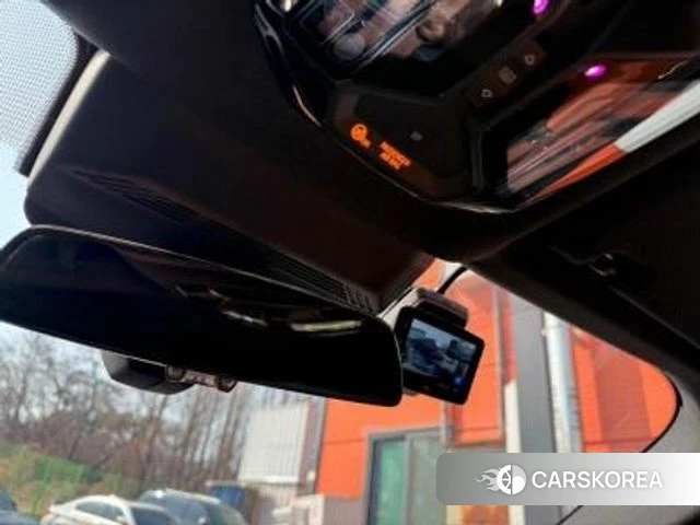 BMW 7 Series (G70) 2025 Черный из Кореи, фото 5