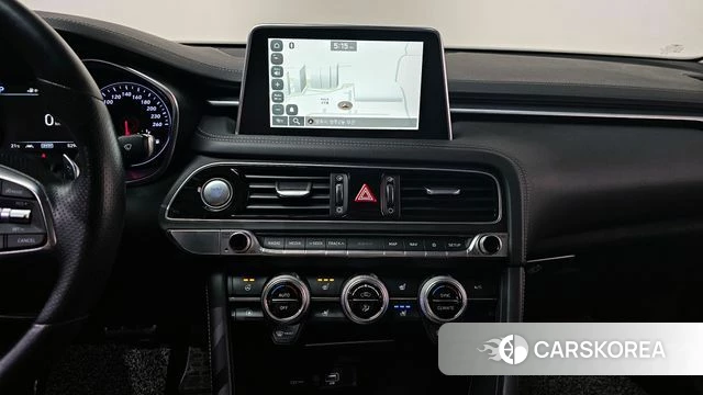 Genesis G70 2018 Черный из Кореи, фото 5