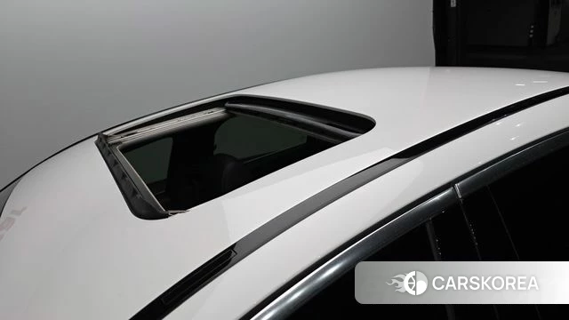 Mercedes-Benz E-Class W213 2018 Белый из Кореи, фото 5