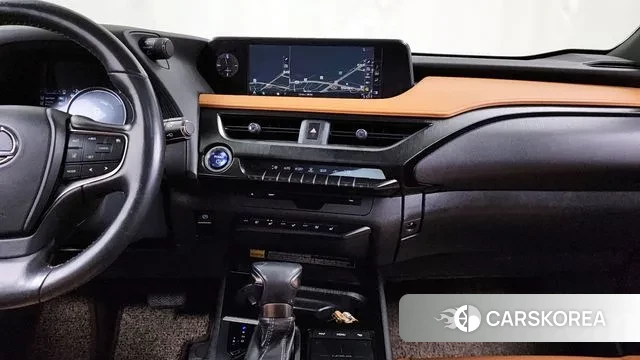 Lexus UX250h 2019 Серебристо-серый из Кореи, фото 5