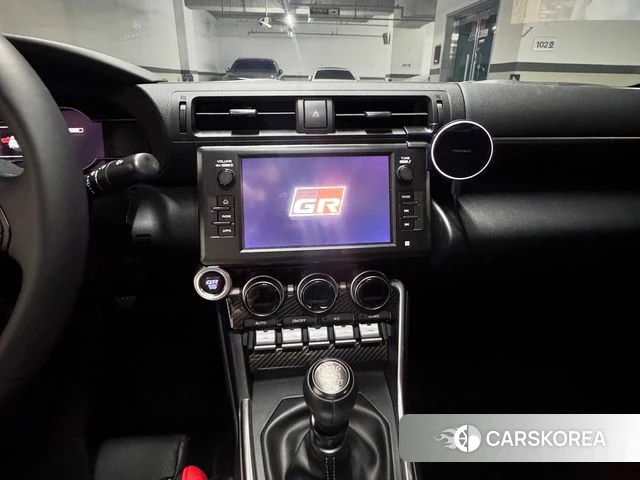 Toyota GR86 2023 Красный из Кореи, фото 5
