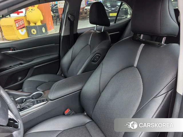 Toyota Camry 2022 Черный из Китая, фото 5