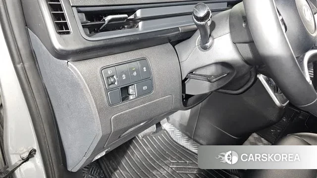 Hyundai Staria 2025 Серебряный из Кореи, фото 5