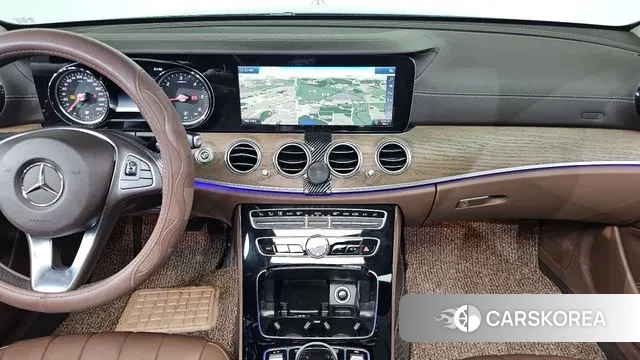 Mercedes-Benz E-Class W213 2018 Черный из Кореи, фото 5