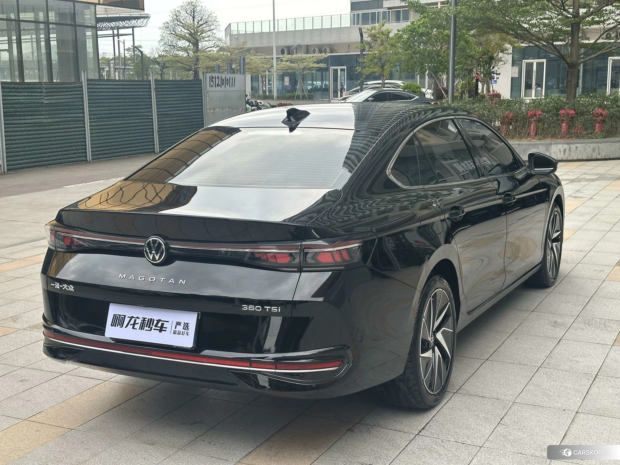 Volkswagen Magotan 2024 Черный из Китая, фото 5