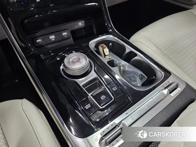 Kia Carnival 4th generation 2023 Черный из Кореи, фото 5