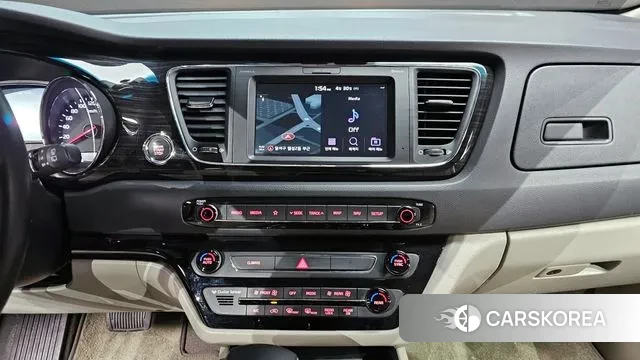 Kia The New Carnival 2018 Черный из Кореи, фото 5