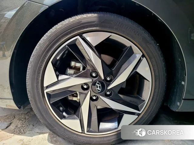 Hyundai Avante (CN7) 2020 Песочный из Кореи, фото 5