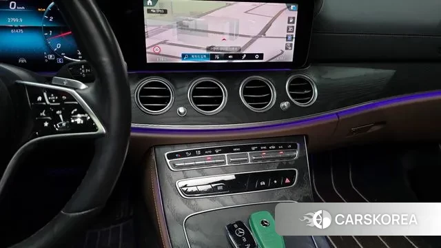 Mercedes-Benz E-Class W213 2022 Черный из Кореи, фото 5