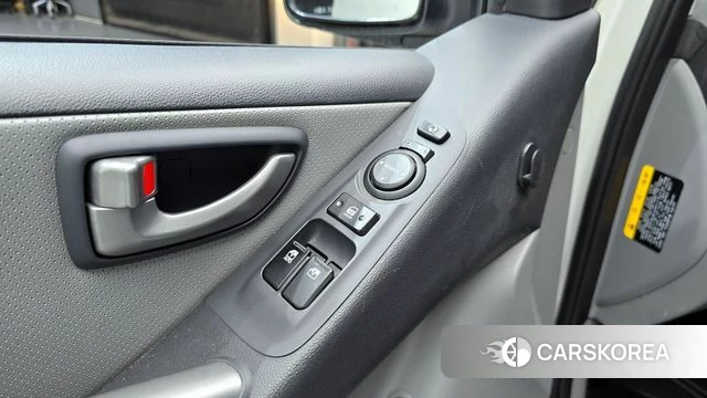 Hyundai The New Grand Starex 2019 Белый из Кореи, фото 5