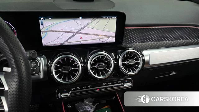 Mercedes-Benz GLB-Class X247 2025 Белый из Кореи, фото 5