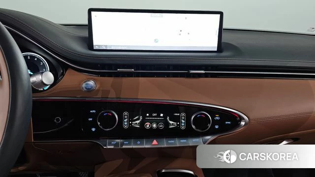 Genesis GV70 2022 Черный из Кореи, фото 5