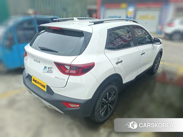 Kia Yi Ran 2025 Белый из Китая, фото 5