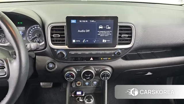 Hyundai Venue 2020 Белый из Кореи, фото 5