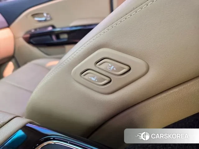 Kia The New Carnival 2018 Белый из Кореи, фото 5
