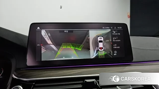 BMW 5 Series (G30) 2021 Белый из Кореи, фото 5