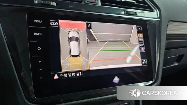 Volkswagen Tiguan Allspace 2023 Белый из Кореи, фото 5