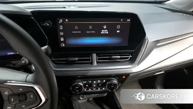 Chevrolet (GM Daewoo) Trax Crossover 2023 Черный из Кореи, фото 5