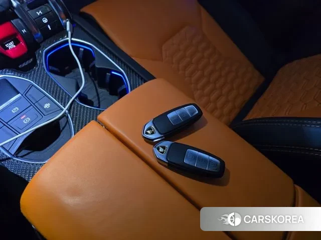 Lamborghini Urus 2020 Серый из Кореи, фото 5