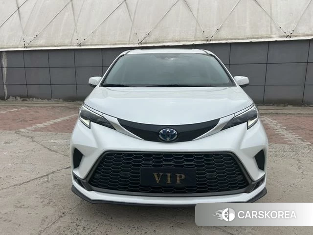 Toyota Grevia 2024 Белый из Китая, фото 5