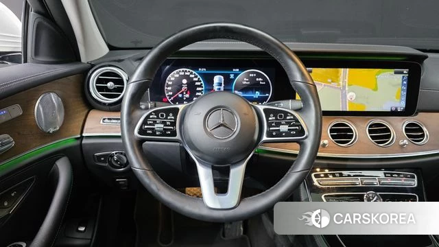 Mercedes-Benz E-Class W213 2019 Белый из Кореи, фото 5