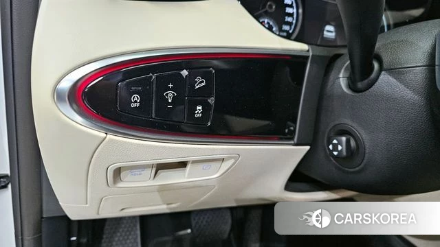 Genesis GV70 2022 Белый из Кореи, фото 5