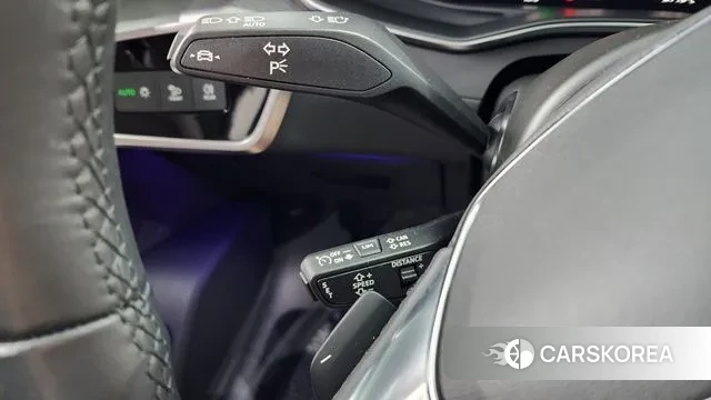 Audi A6 (C8) 2023 Черный из Кореи, фото 5