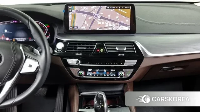 BMW 6 Series GT (G32) 2021 Белый из Кореи, фото 5