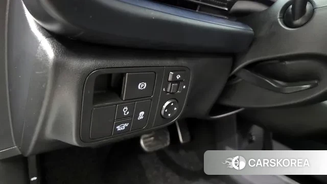 Hyundai Ionic 6 2023 Светло-серебряный цвет из Кореи, фото 5
