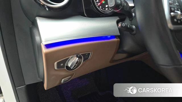 Mercedes-Benz E-Class W213 2019 Белый из Кореи, фото 5