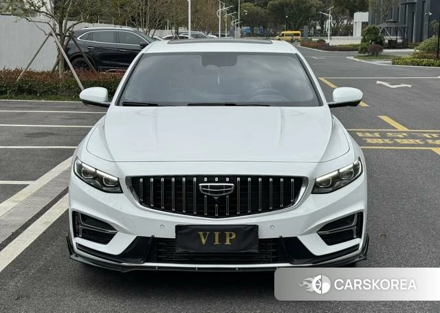 Geely Automobile Xingrui 2024 Белый из Китая, фото 5