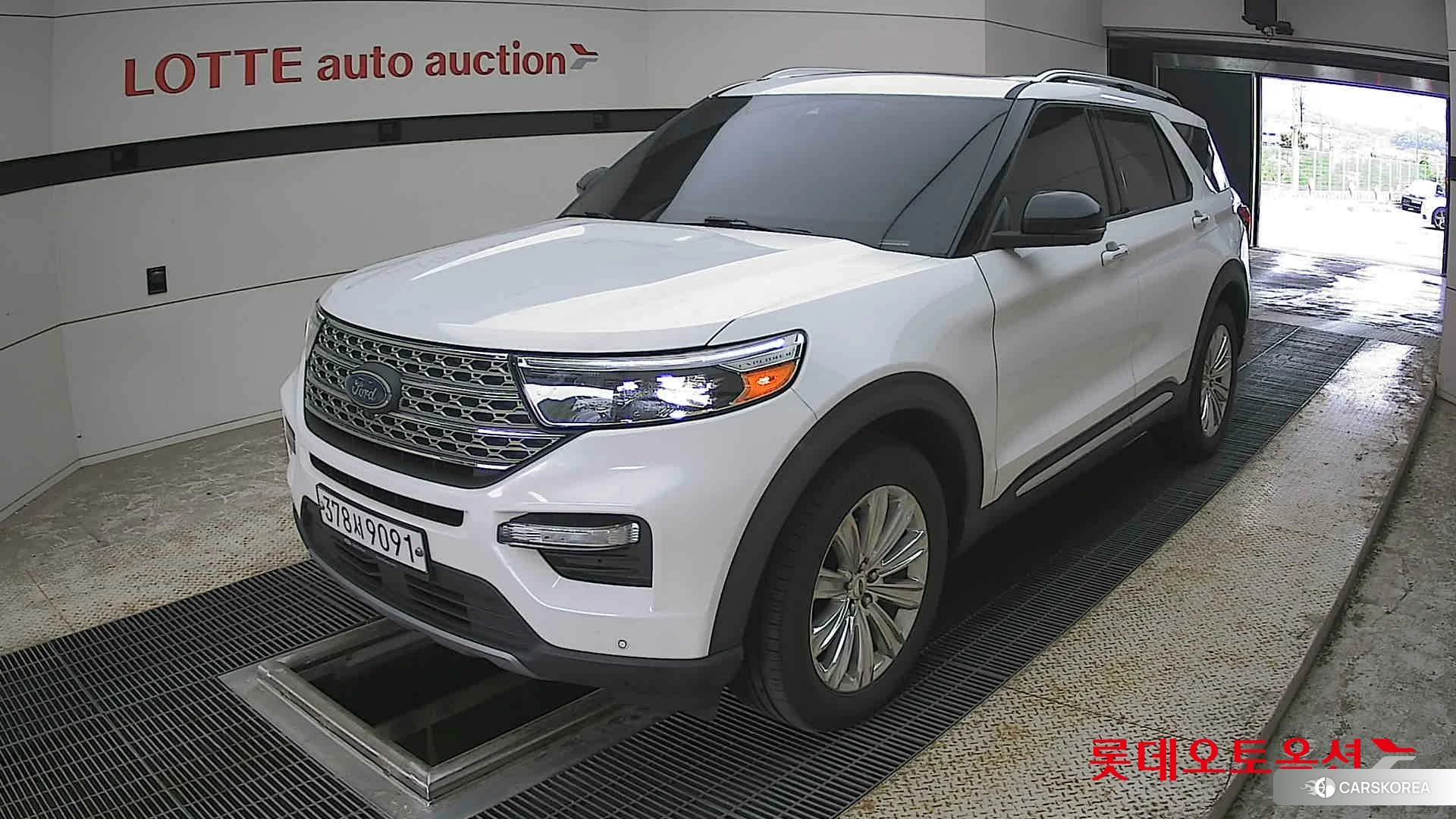 Ford Explorer 2.3 2020 Белый из Кореи, фото 5