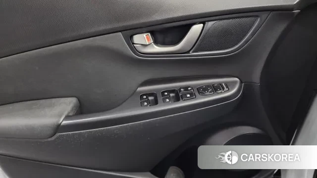 Hyundai Kona 2018 Белый из Кореи, фото 5