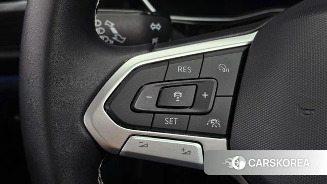 Volkswagen 7th Generation of Jetta 2023 Белый из Кореи, фото 5