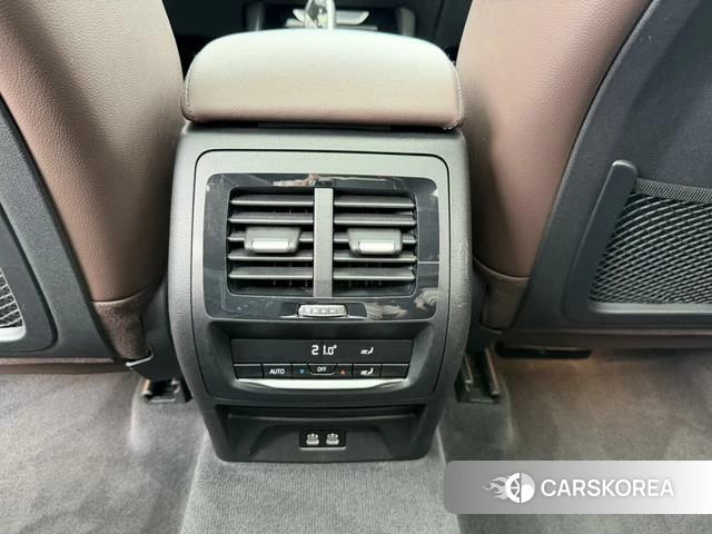 BMW X3 2021 Белый из Китая, фото 5