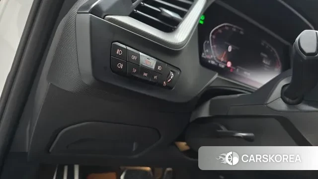 BMW 1 Series (F40) 2021 Белый из Кореи, фото 5