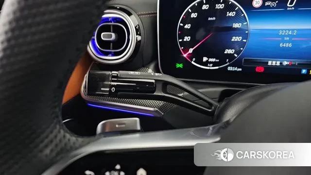 Mercedes-Benz C-Class W206 2023 Белый из Кореи, фото 5