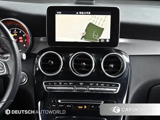 Mercedes-Benz GLC-Class X253 2018 Белый из Кореи, фото 5