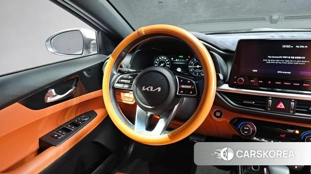 Kia The New K3 2nd generation 2021 Белый из Кореи, фото 5