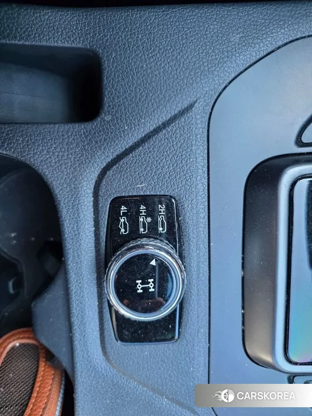 Ssangyong The New Rexton Sports Cannes id 3478800 из Кореи 5